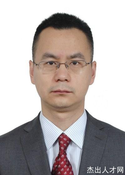 王硕威 第701研究所国产航母总体副总设计师