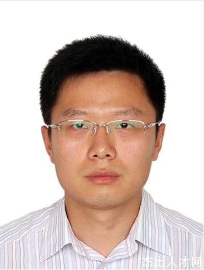 杨波 蛟龙号载人潜水器声学系统主任设计师